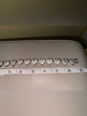 Silvertone Heart Bracelet- Sparkling Silver Hearts